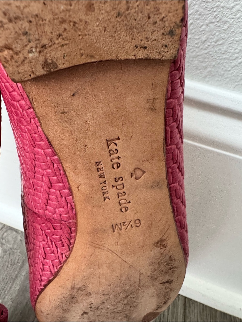 Kate Spade New York Deneuve Pink Woven Bow Flats 6.5 Medium - Picture 9 of 9